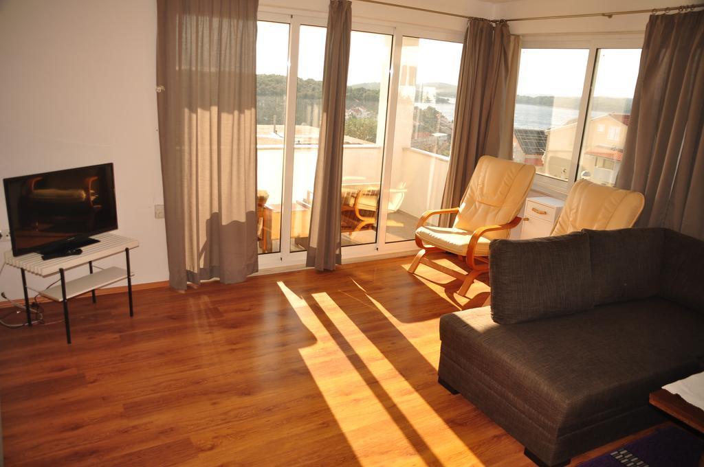 Guest House Stefica フヴァル 部屋 写真