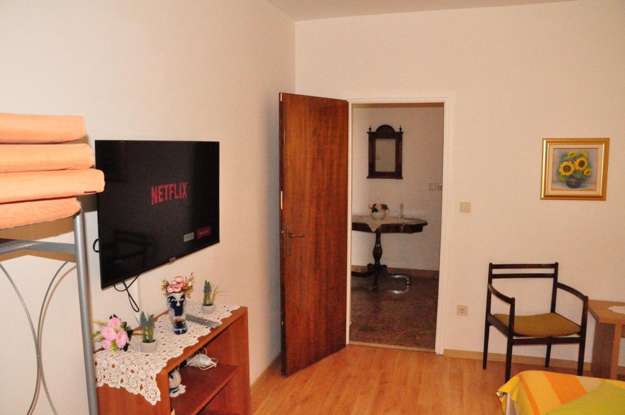 Guest House Stefica フヴァル エクステリア 写真